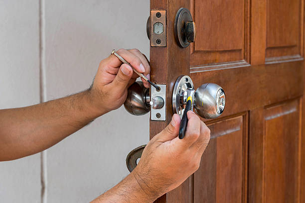 Residential locksmith